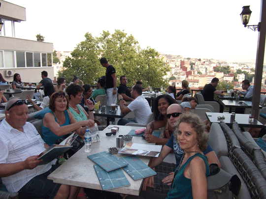 groepsreis Alma Care; eten met uitzicht over Istanbul